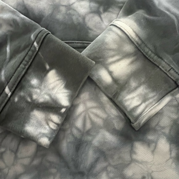 Lululemon set - Picture 8 of 12